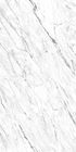 Foshan Tedarikçisi Oturma Odası Porselen Yer Karosu Tam Vücut Carrara Beyaz Mermer Fayans Caz Beyaz Seramik Karo 120 * 240cm