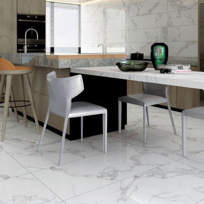 600*600mm Kapalı Porselen Kelepçeler Matt Finish Ve leke Direnci Düşük Bakım