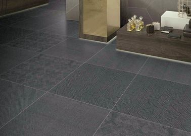 Popüler Leke Tutmaz Halı Seramik Karo 600x600 MM Donmaya Dayanıklı Süper Siyah Renk 24x24' Boyut