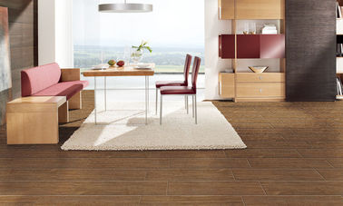 Boyut 200x1200mm Modern Ahşap Görünümlü Doku Porselen Tahta Zemin Ahşap Döşeme Fayansları Seramik Ahşap Fayans Koyu Yer Karosu
